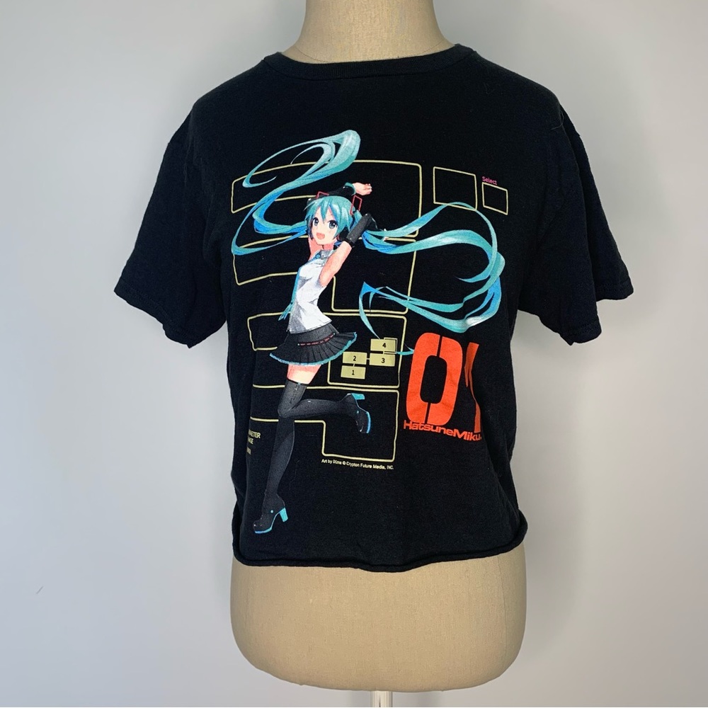 Hatsune Miku graphic tee